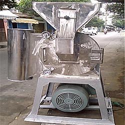 Lắp đặt hệ thống máy làm bột đậu nành cho doanh nghiệp Thu Vinh.