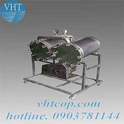 Máy lọc tinh mật ong công ty TNHH mật ong Triều Cầm